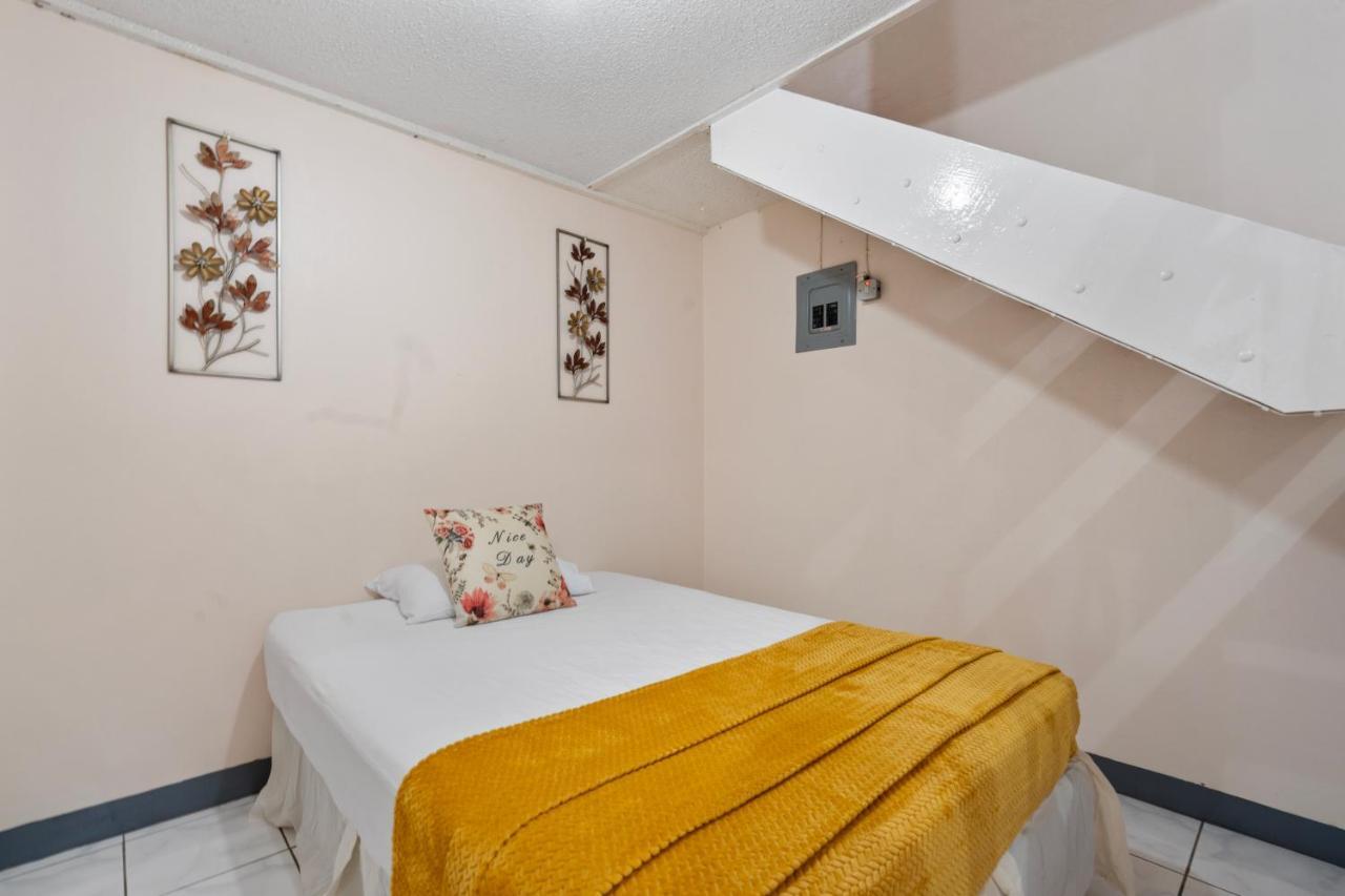 Shaw Park Gem Apt 12D โอโชรีโอส ภายนอก รูปภาพ