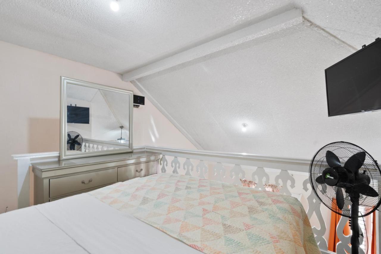 Shaw Park Gem Apt 12D โอโชรีโอส ภายนอก รูปภาพ